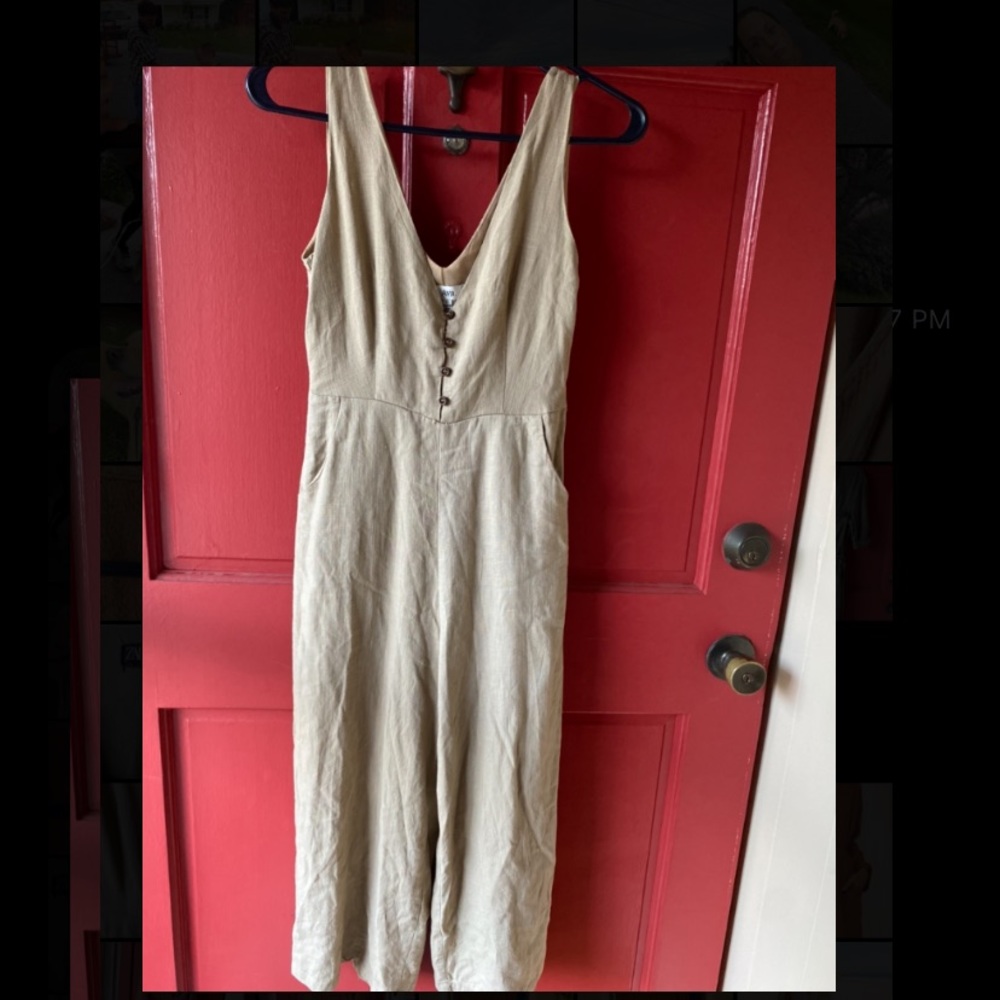 Ava sleeveless crop wide leg jumper in tan size 6